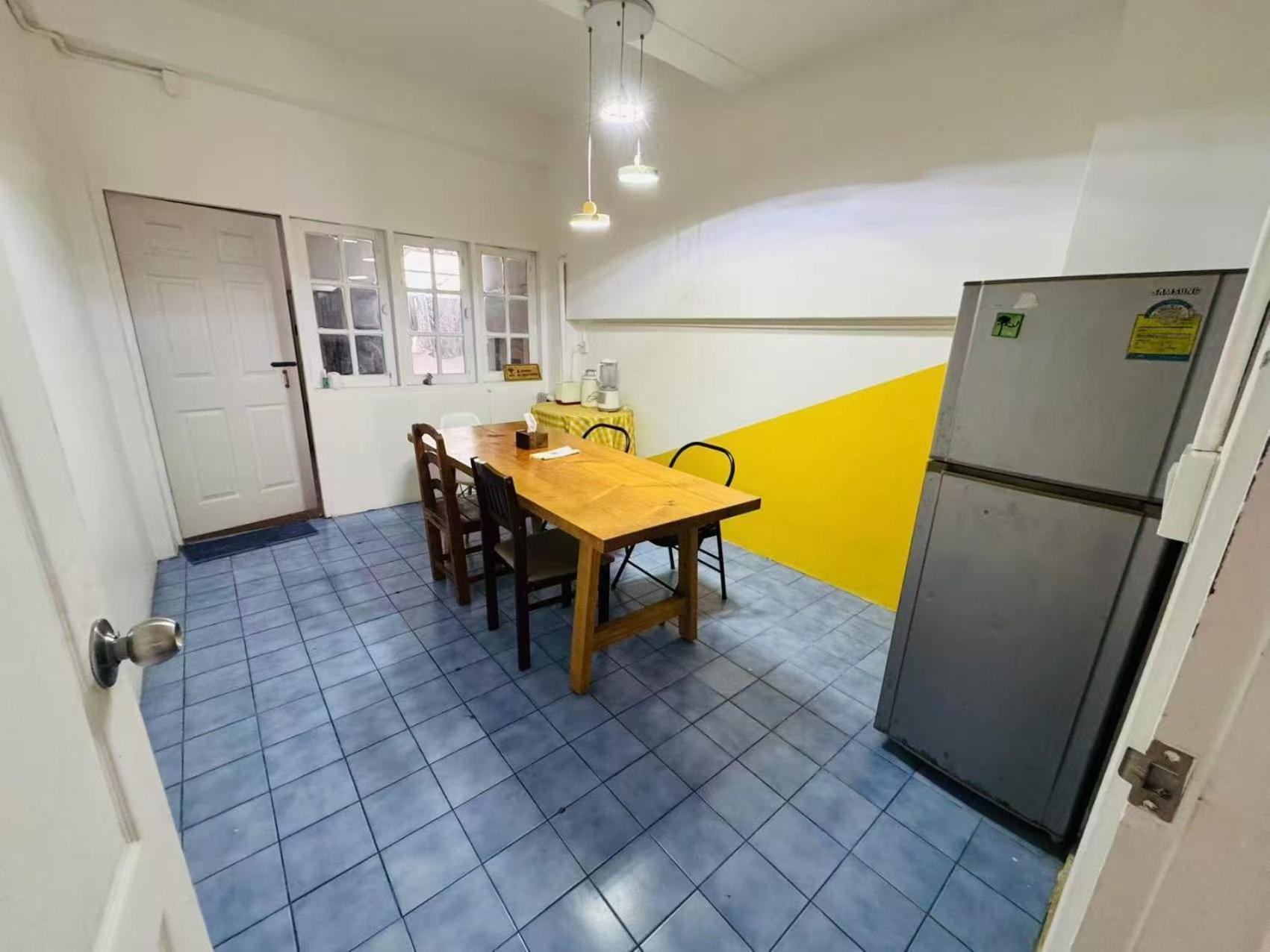 Ferienwohnung Float'S House Chiang Mai Exterior foto
